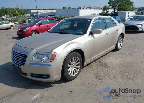 2012 Chrysler 300 из США, поврежденный, VIN 2C3CCAAG7CH312505